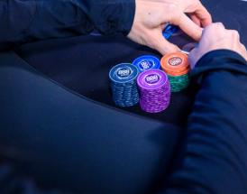 Backraise poker
