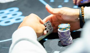 HOE Poker